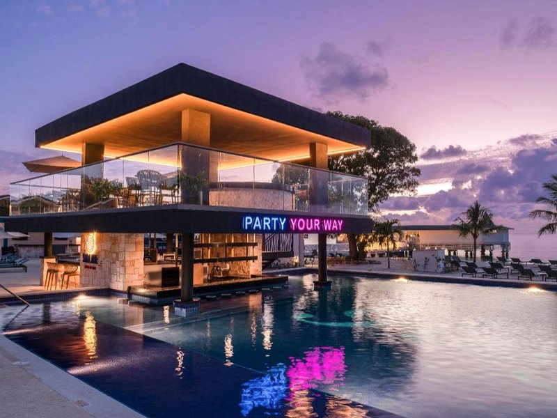 Royalton CHIC Antigua, An Autograph Collection All-Inclusive Resort – Adults Onlyの写真