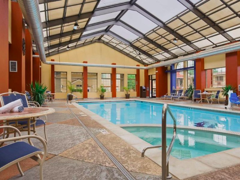 ベスト ウェスタン ユニバーシティ イン (Best Western University Inn)の写真