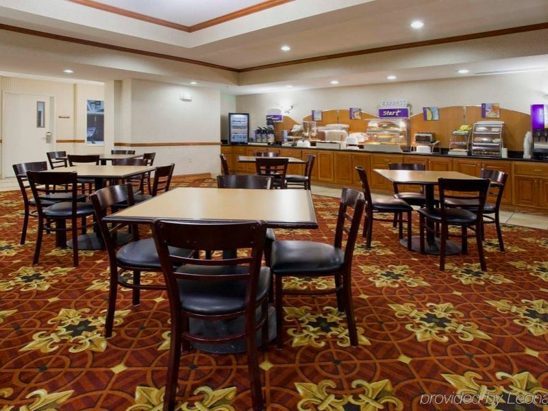 Holiday Inn Express Hotel & Suites Fort Collins By IHGの写真