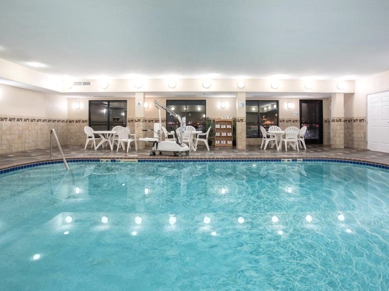Holiday Inn Express Hotel & Suites Fort Collins By IHGの写真