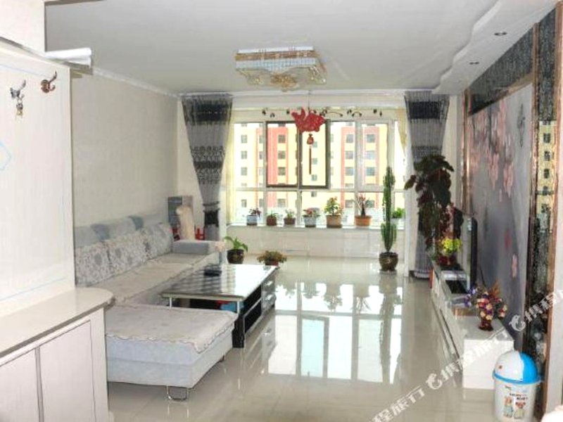 Qilian Ruiqi Hotelの写真