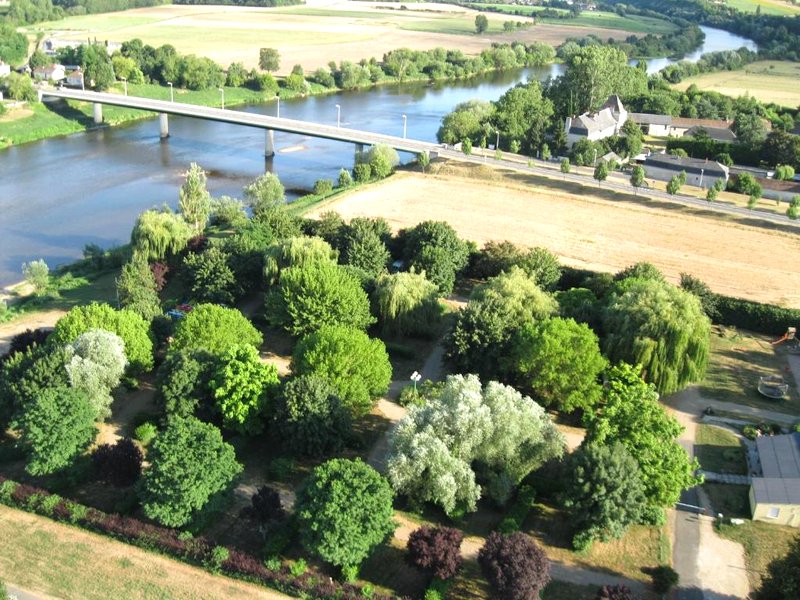 Camping de Marcilly sur Vienneの写真