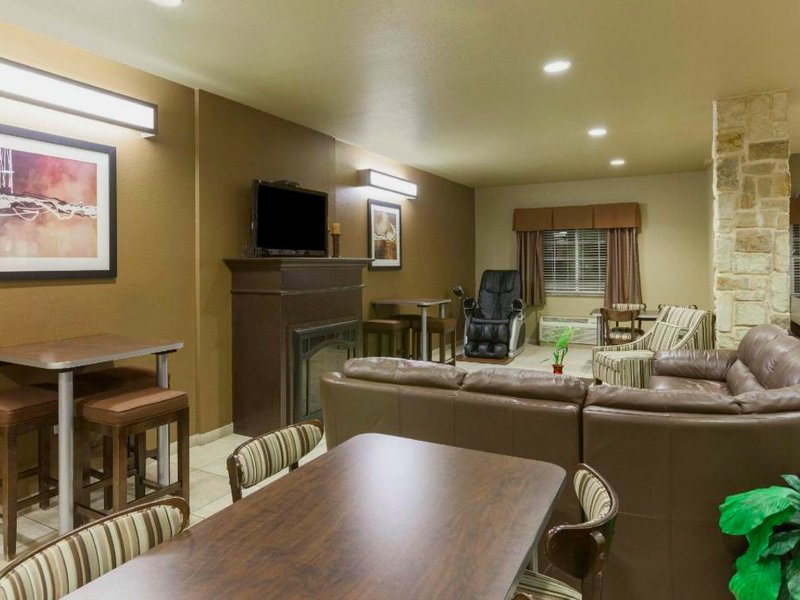 マイクロテル イン & スイーツ バイ ウィンダム サーシー (Microtel Inn & Suites by Wyndham Searcy)の写真