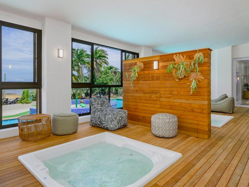 サン ラメール リゾート ホテル アンド スパ (San Lameer Resort Hotel and Spa)の写真