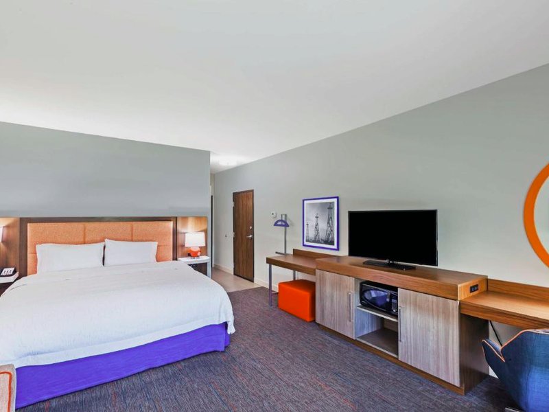 Hampton Inn by Hilton Ozonaの写真