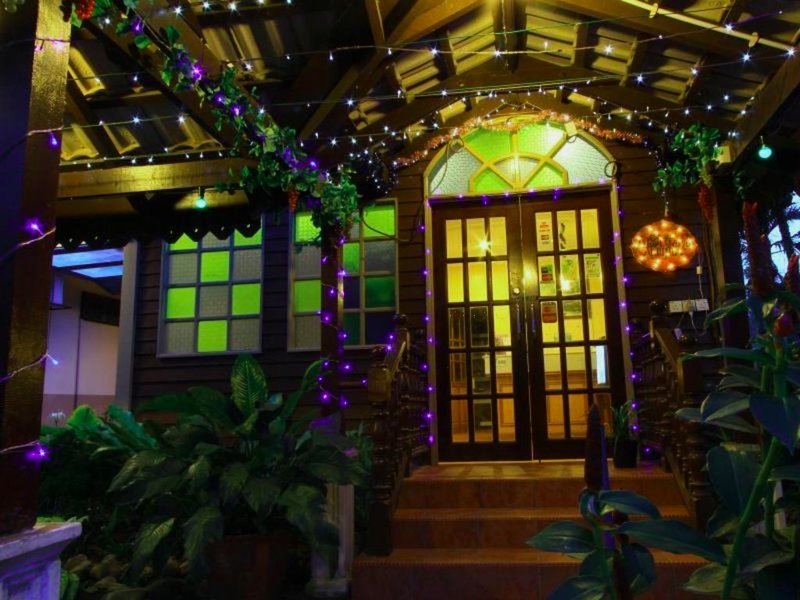 シックス ヴィラ イン (Six Villa Inn)の写真