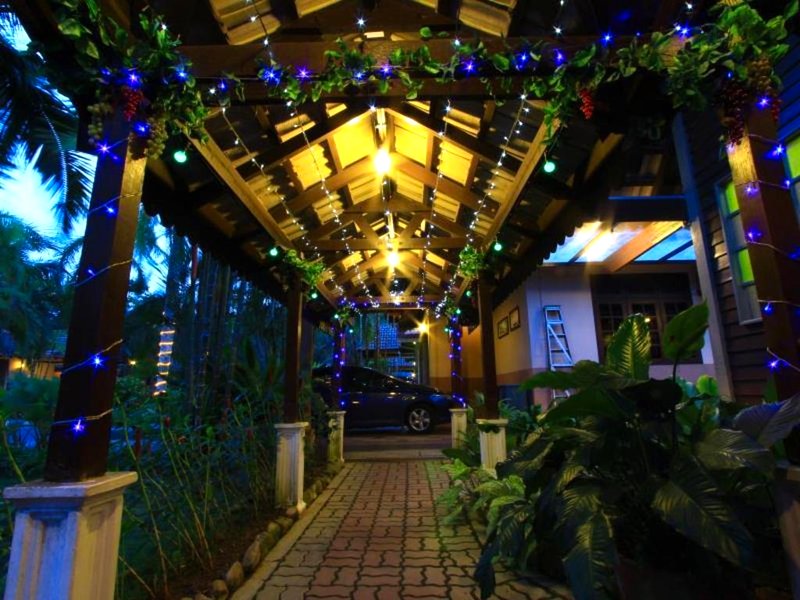 シックス ヴィラ イン (Six Villa Inn)の写真