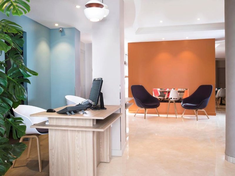 ibis Styles Bourg La Reineの写真
