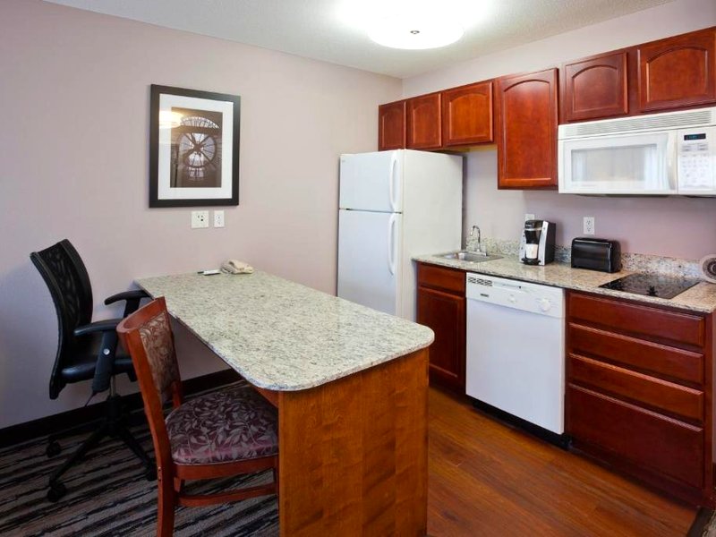 グランドステイ レジデンシャル スイーツ ホテル (GrandStay Residential Suites Hotel)の写真