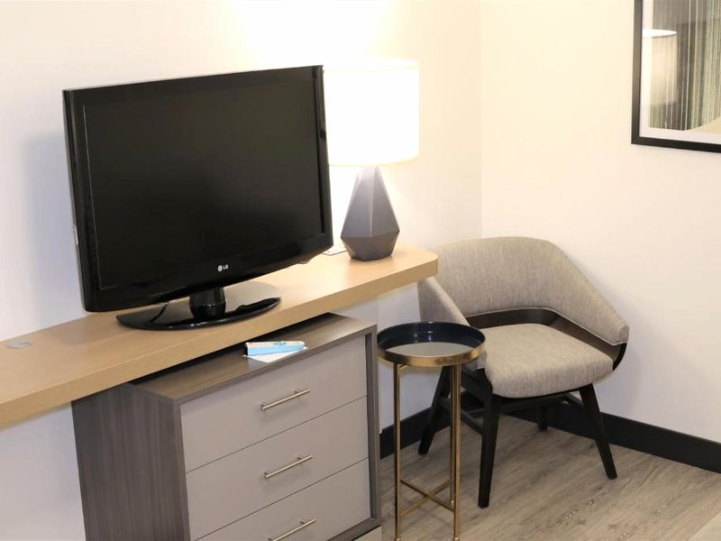 Holiday Inn & Suites St. Cloud By IHGの写真