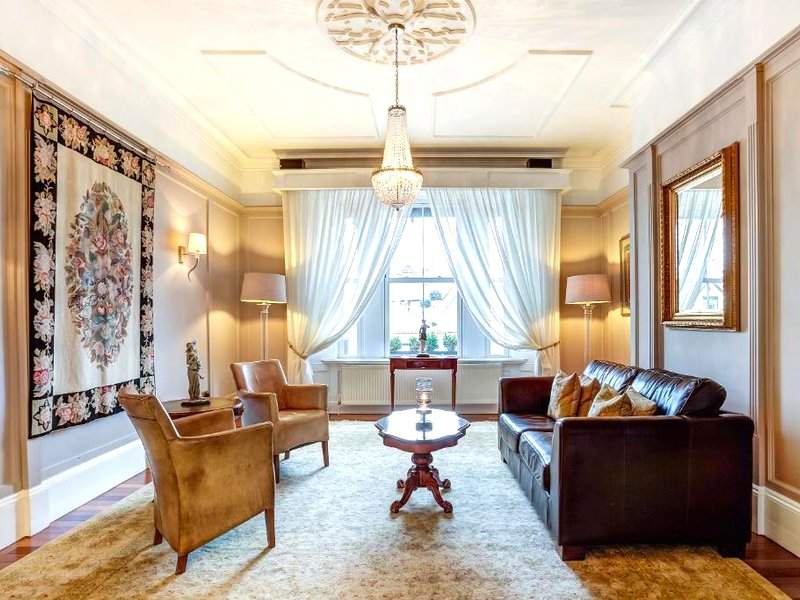 Alexandra Court Hotelの写真