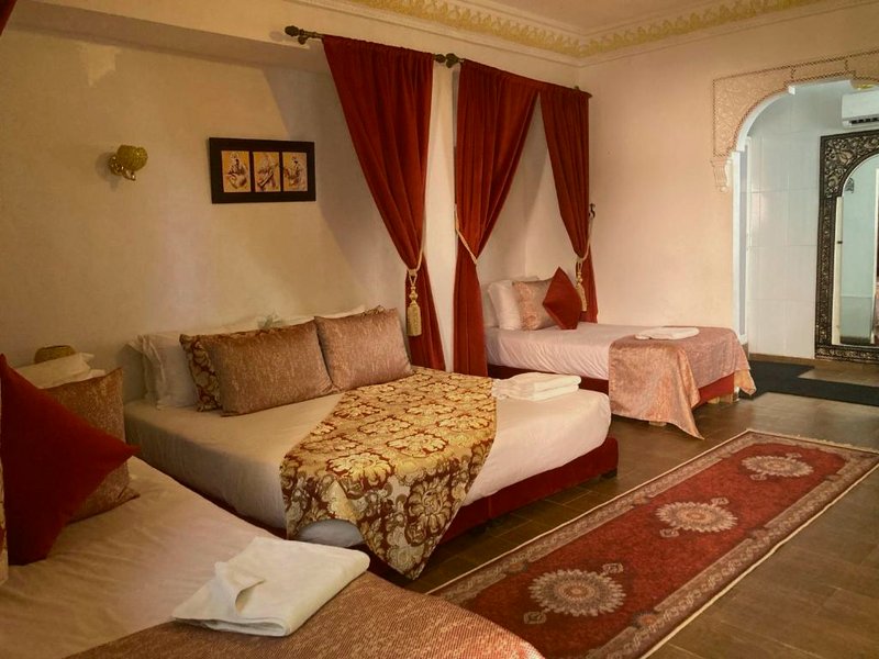 リヤド ハムダニ (Riad Hamdani)の写真