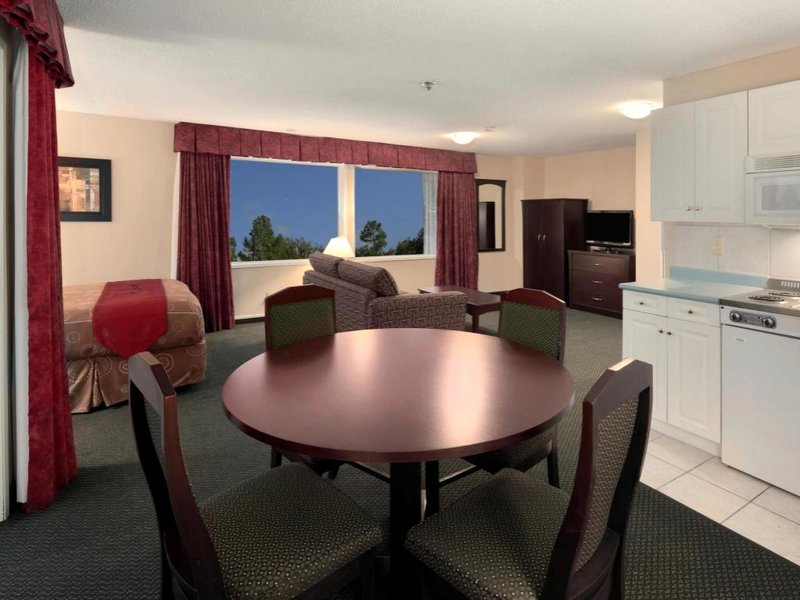 トラベロッジ バイ ウィンダム ナナイモ (Travelodge by Wyndham Nanaimo)の写真