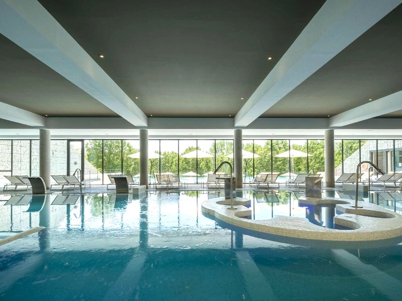 ホテル カスティージャ ターマル モナステリオ デ ヴァルブエナ (Hotel Castilla Termal Monasterio de Valbuena)の写真