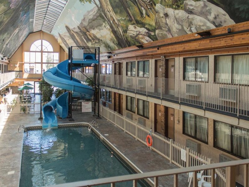 Days Inn by Wyndham Lethbridgeの写真
