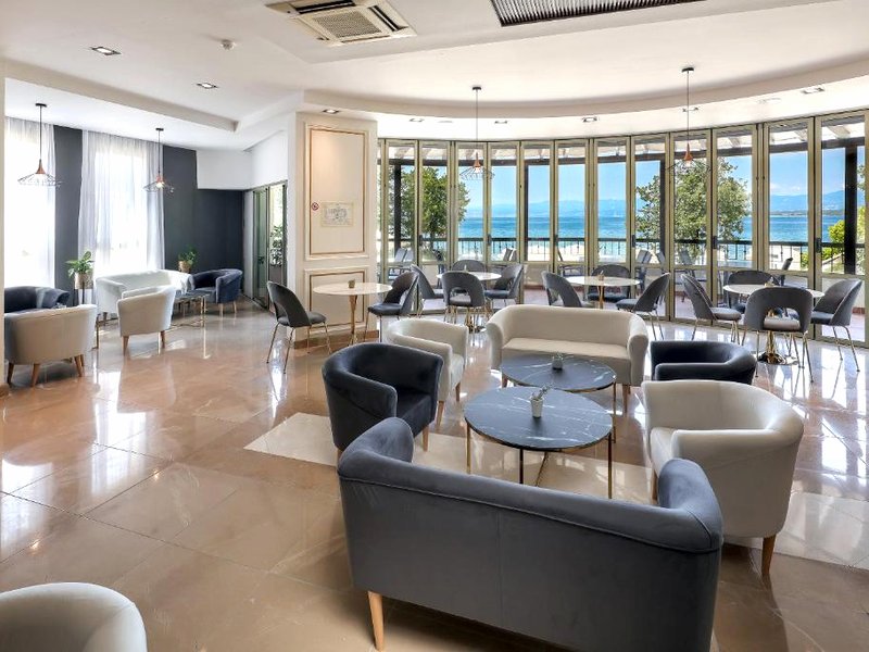 ブルー ウェーブス リゾート (Blue Waves Resort)の写真