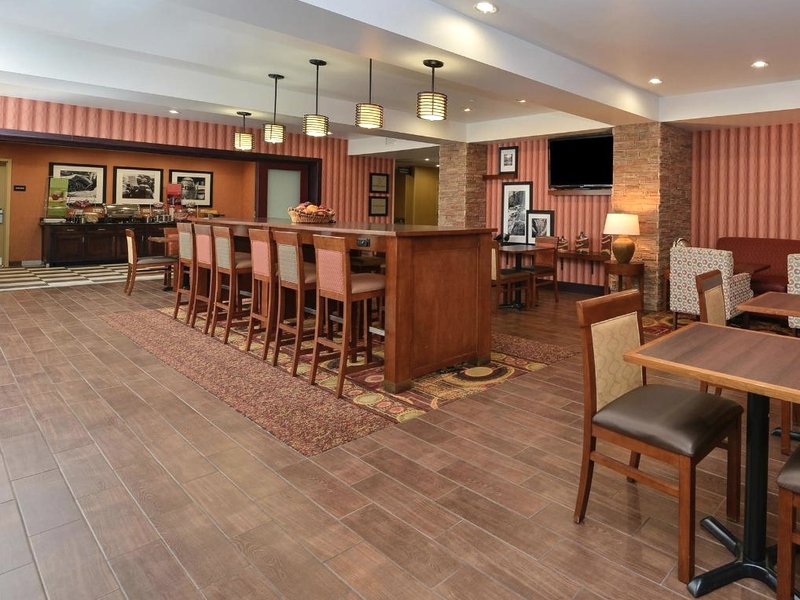 ハンプトン イン オタムア (Hampton Inn Ottumwa)の写真