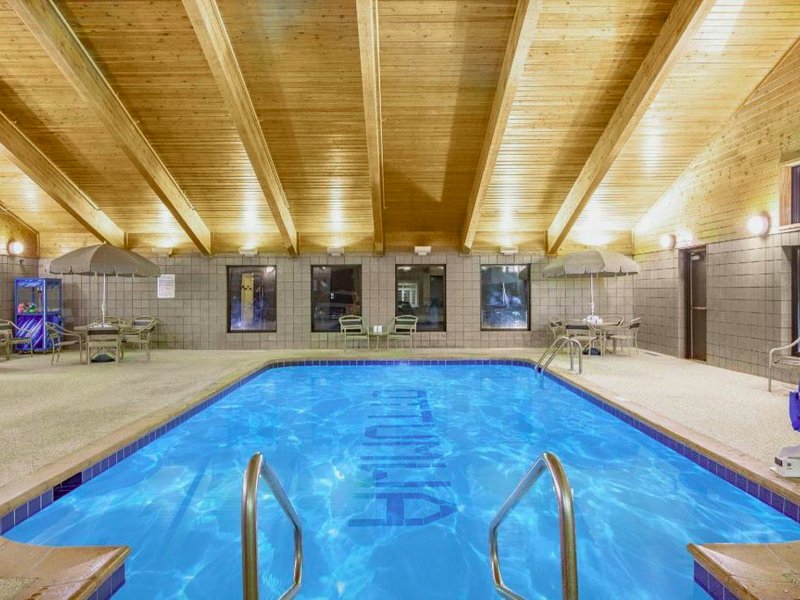 アメリクイン バイ ウィンダム オタムア (AmericInn by Wyndham Ottumwa)の写真