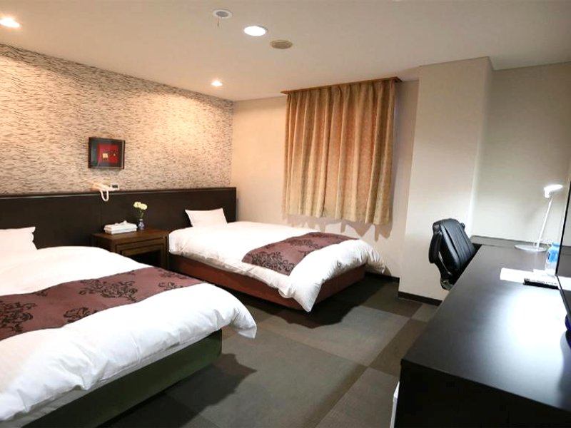 ビジネスホテル しらさぎ (Business Hotel Shirasagi Kanoya)の写真
