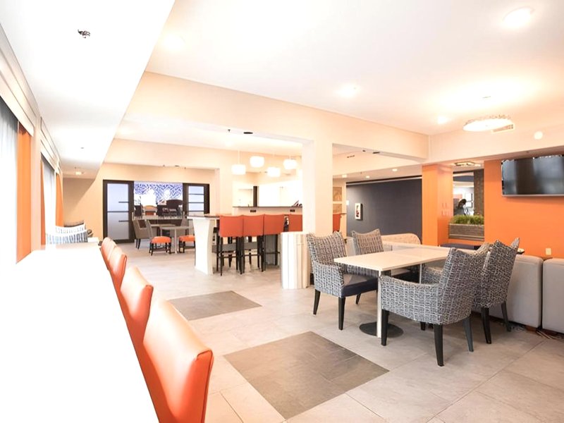 Holiday Inn Express & Suites Antioch By IHGの写真