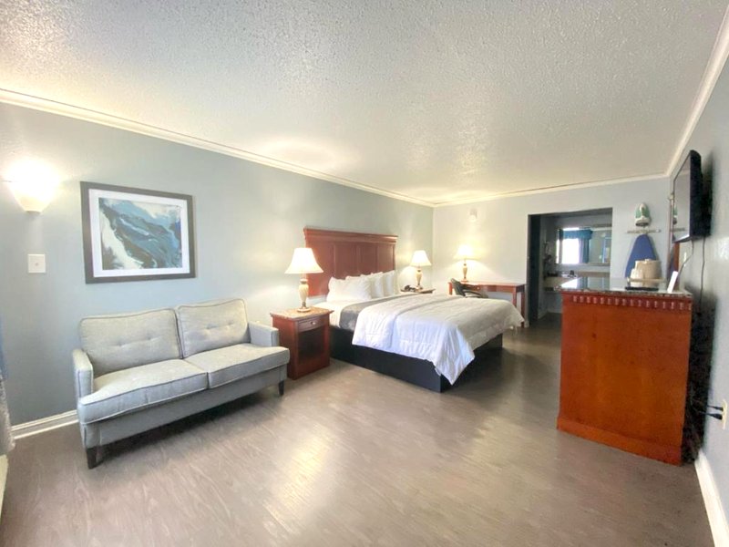 クォーターズ イン&スイーツ (Quarters Inn & Suites)の写真