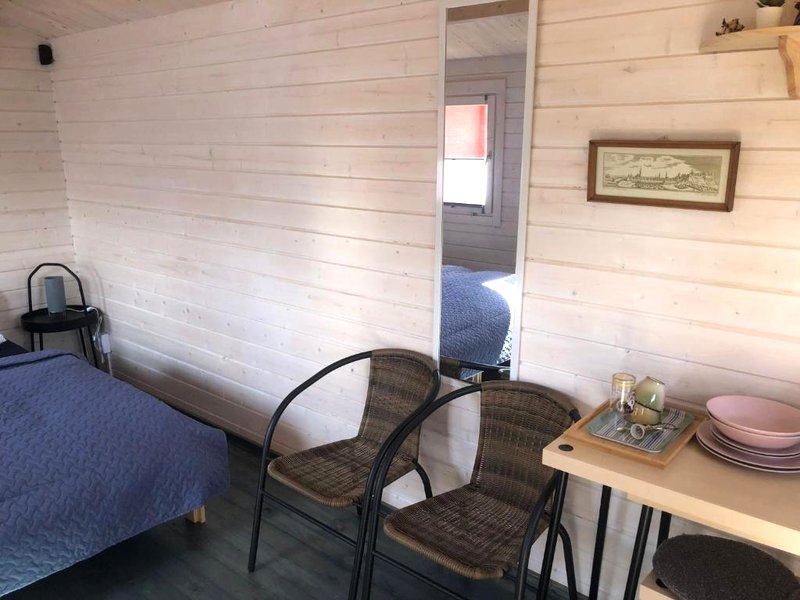 WOMOCAMP Holzhütte 2 with shared WC (WOMOCAMP Holzhutte 2 with shared WC)の写真