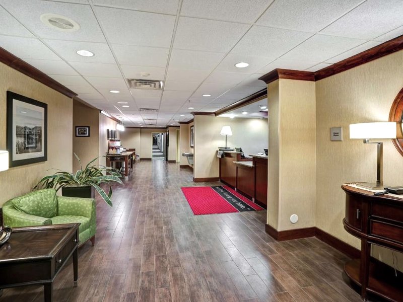 ハンプトン イン モーガンタウン (Hampton Inn Morgantown)の写真