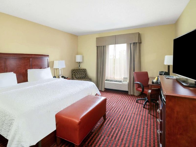 ハンプトン イン コビントン (Hampton Inn Covington)の写真