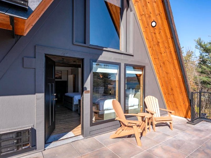 Cove Creek Lodge 220 Lakeside Double Queen Fireplace Roomの写真