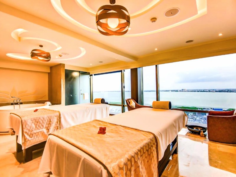 ラディソン ブル ゴーラクプル (Radisson Blu Gorakhpur)の写真
