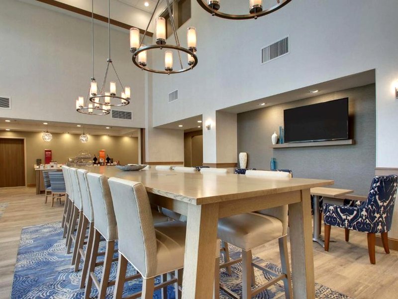 Hampton Inn by Hilton Sneads Ferry North Topsail Beachの写真