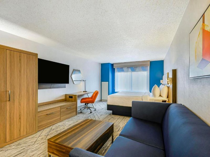 ホリデイ イン エクスプレス ＆ スイーツ バッファロー エアポート バイ IHG (Holiday Inn Express & Suites Buffalo Airport By IHG)の写真