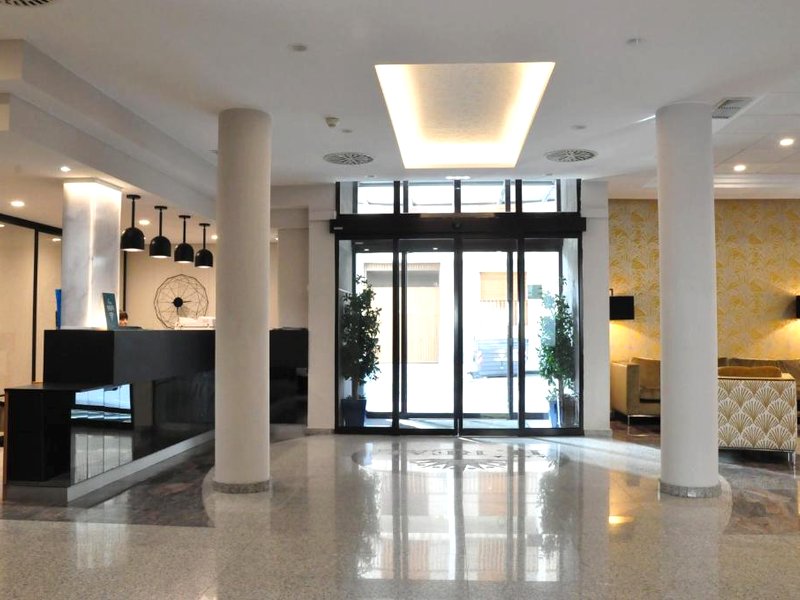 ホテル ＆ スパ レアル ハカ (Hotel & Spa Real Jaca)の写真