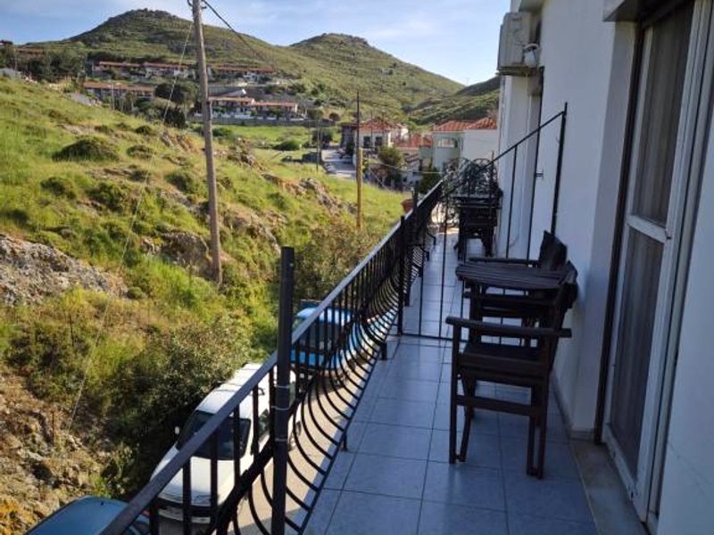 Kostas Studios Apartments - Ενοικιαζομενα δωματια με κουζινακιの写真