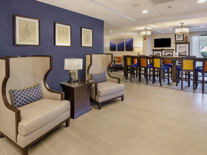ハンプトン イン コビントン (Hampton Inn Covington)の写真