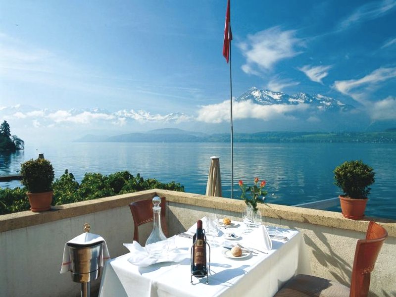 Hotel Restaurant Bellevue au Lacの写真