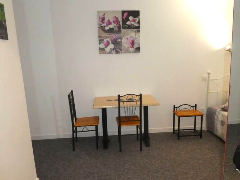 eTANIT ! Béziers Center - Bus, Gare Train & Airport connections - Bicycle parking - & Family Room (eTANIT ! Parking VelO, Etape Bicycle - 1mn a toute Connection Bus,Train et Aeroport - Calme Plein Ce)の写真