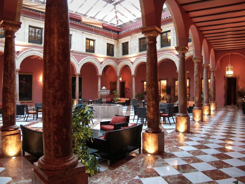 Hotel Santo Domingo Lucenaの写真