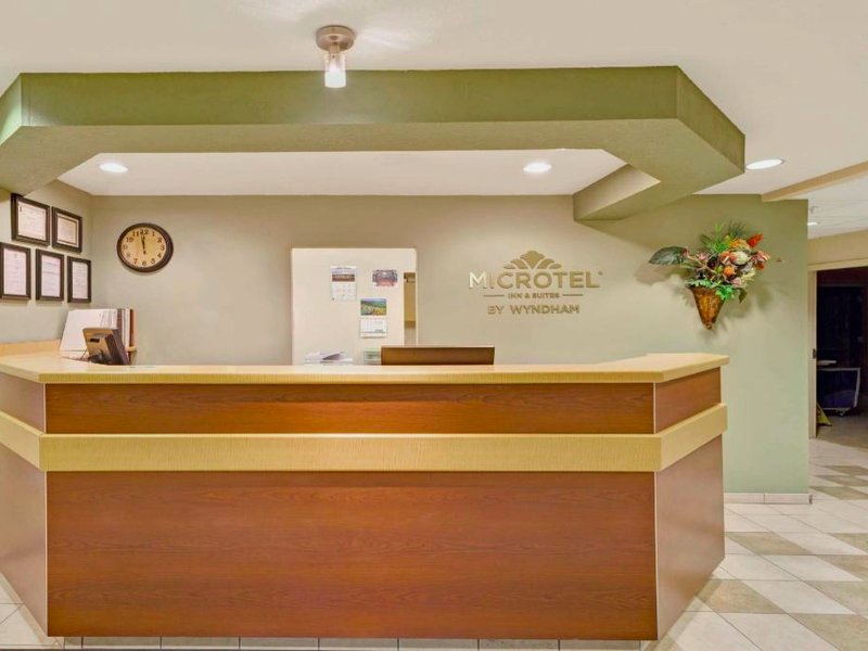 マイクロテル イン&スイーツ バイ ウィンダム ジャスパー (Microtel Inn & Suites by Wyndham Jasper)の写真