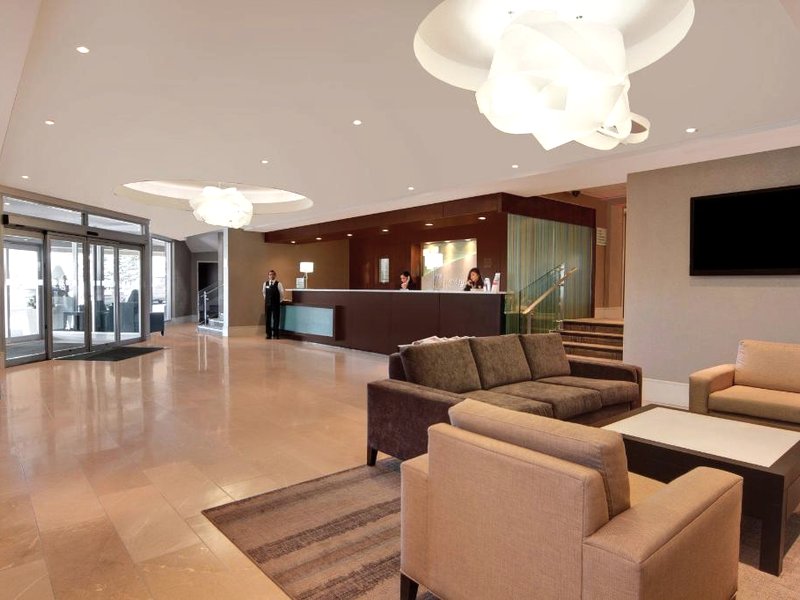 ホリデイ イン カルガリー エアポート バイ IHG (Holiday Inn Calgary Airport By IHG)の写真