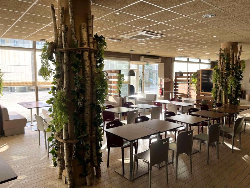 カンパニール パリ ウエスト シャヴィーユ (Campanile Paris Ouest Chaville)の写真
