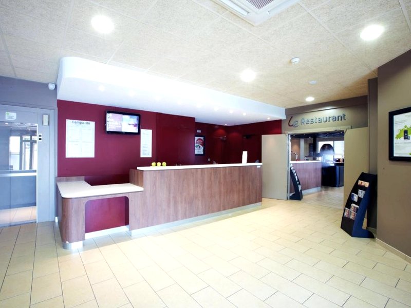 カンパニール パリ ウエスト シャヴィーユ (Campanile Paris Ouest Chaville)の写真