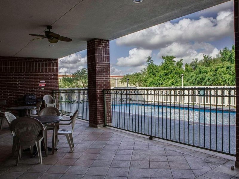 Country Inn & Suites by Radisson, Harlingen, TXの写真