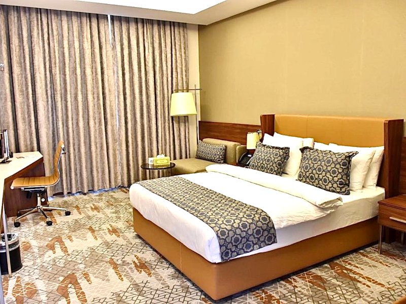 فندق رويال فيستا Royal Vista Hotelの写真