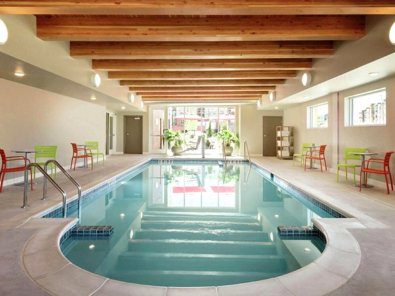 Home2 Suites by Hilton Menomonee Falls Milwaukeeの写真