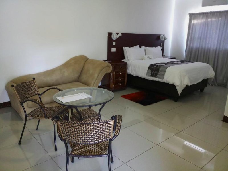 Bonjour Inn Palapyeの写真