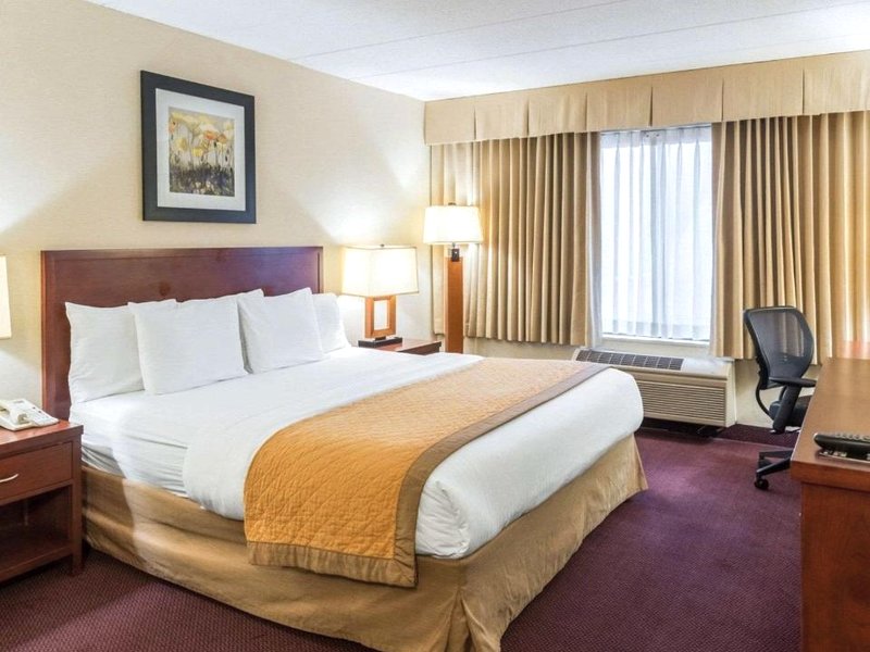 Clarion Hotel Somerset - New Brunswickの写真