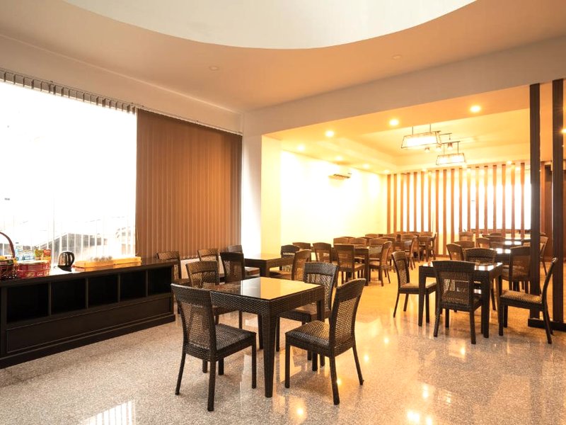 インタッチ リバーサイド ホテル (Intouch Riverside Hotel)の写真