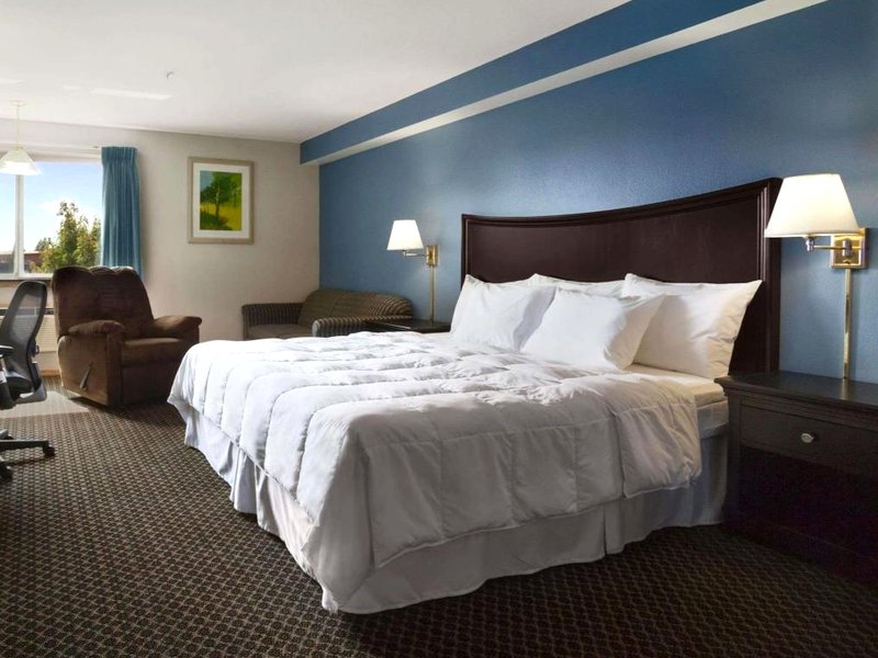Days Inn by Wyndham Lacey Olympia Areaの写真