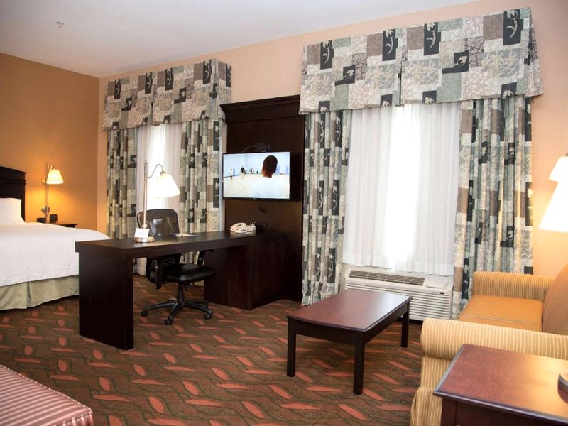 Hampton Inn & Suites Houston - Rosenbergの写真